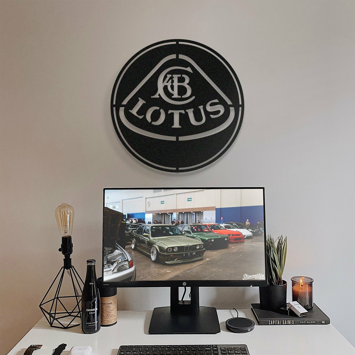 LOTUS METAL CAR EMBLEM - MT1003